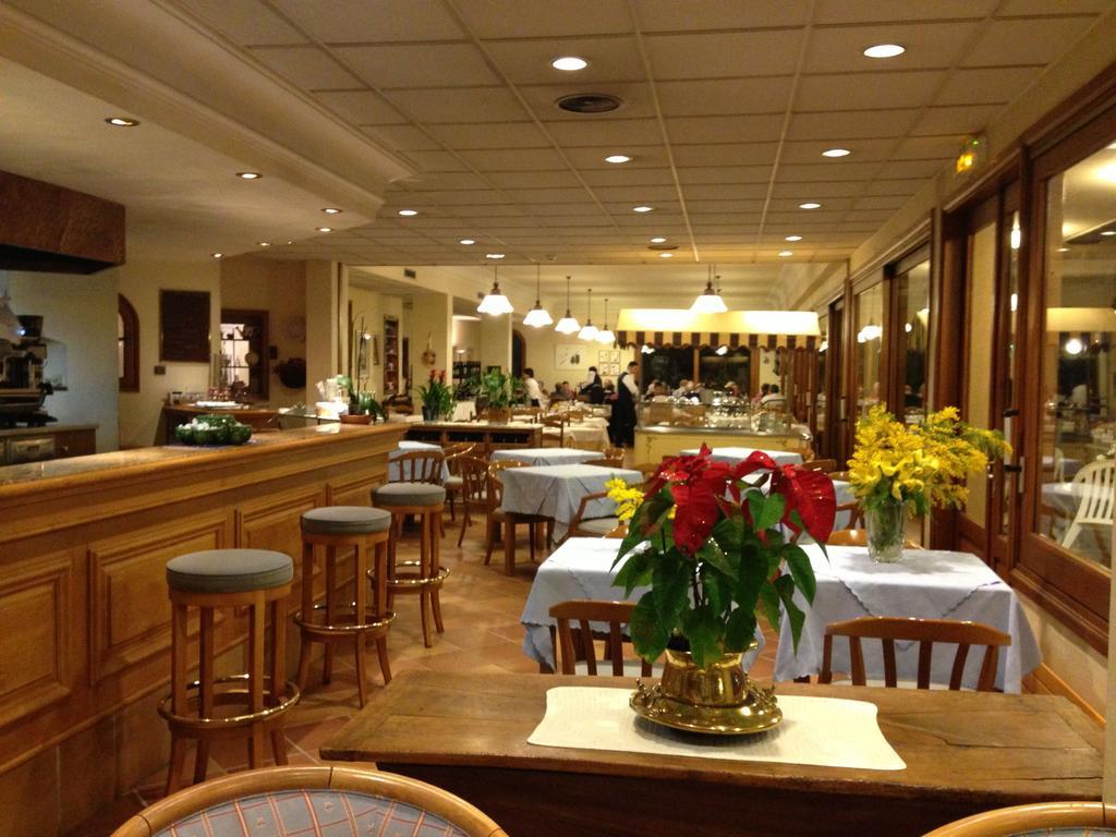 Mas De Vence - Hotel-Restaurant Экстерьер фото