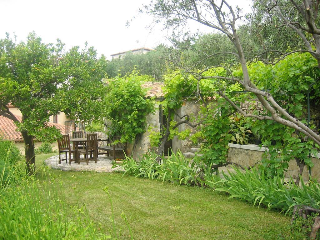 Mas De Vence - Hotel-Restaurant Экстерьер фото